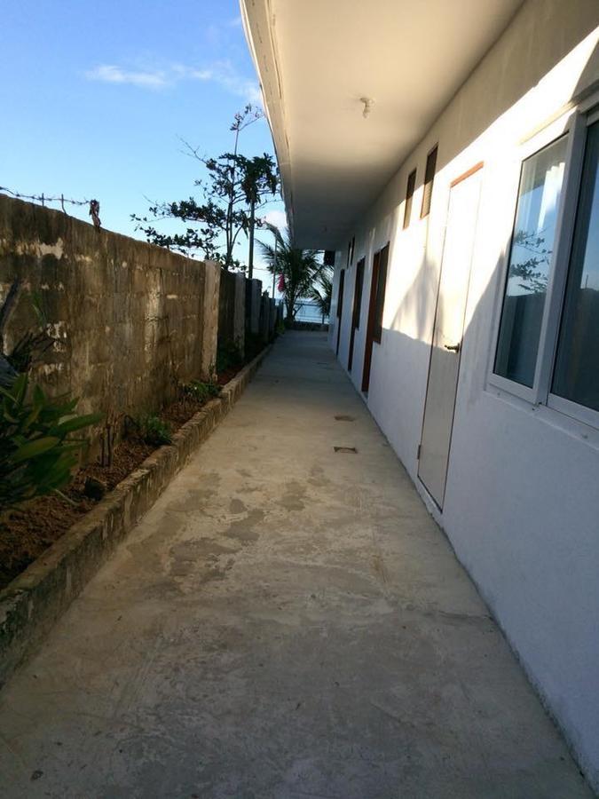 Bucana Beachfront Guesthouse Ел Нидо Екстериор снимка